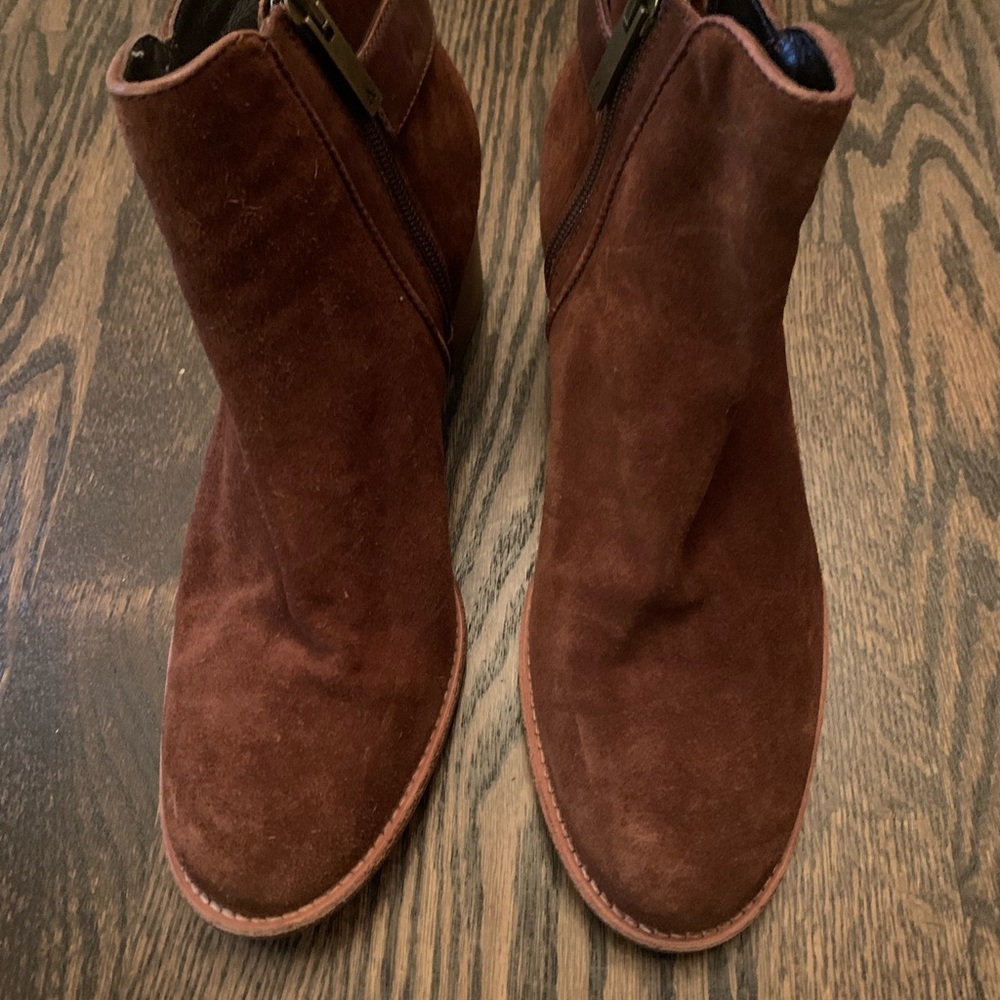 Aquatalia Brown Suede Boots